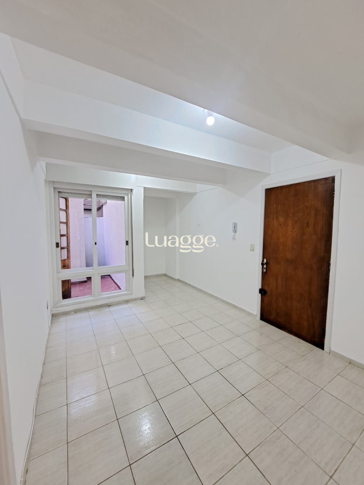 Apartamento à venda com 1 quarto, 44m² - Foto 1