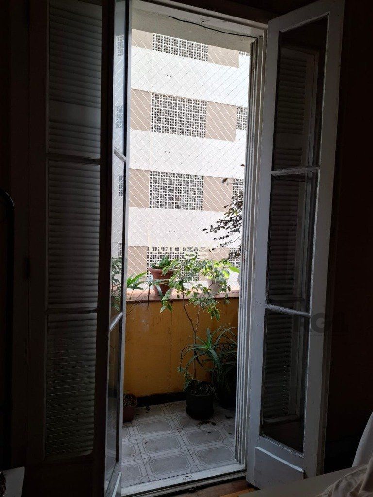 Apartamento à venda com 3 quartos, 111m² - Foto 17