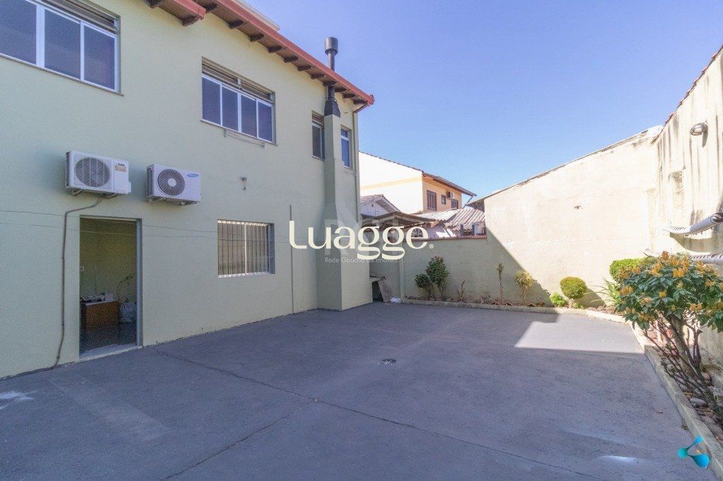 Casa à venda com 3 quartos, 274m² - Foto 52