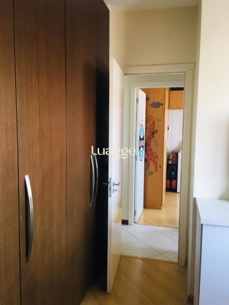 Apartamento à venda com 2 quartos, 70m² - Foto 18