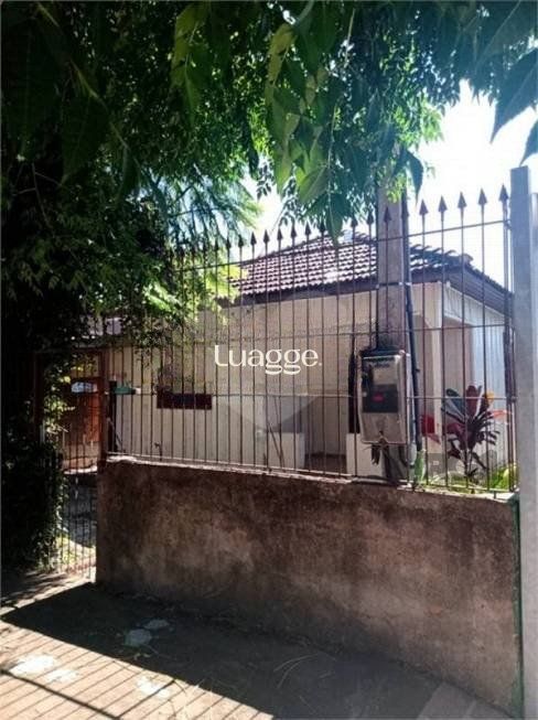 Terreno à venda, 301m² - Foto 1