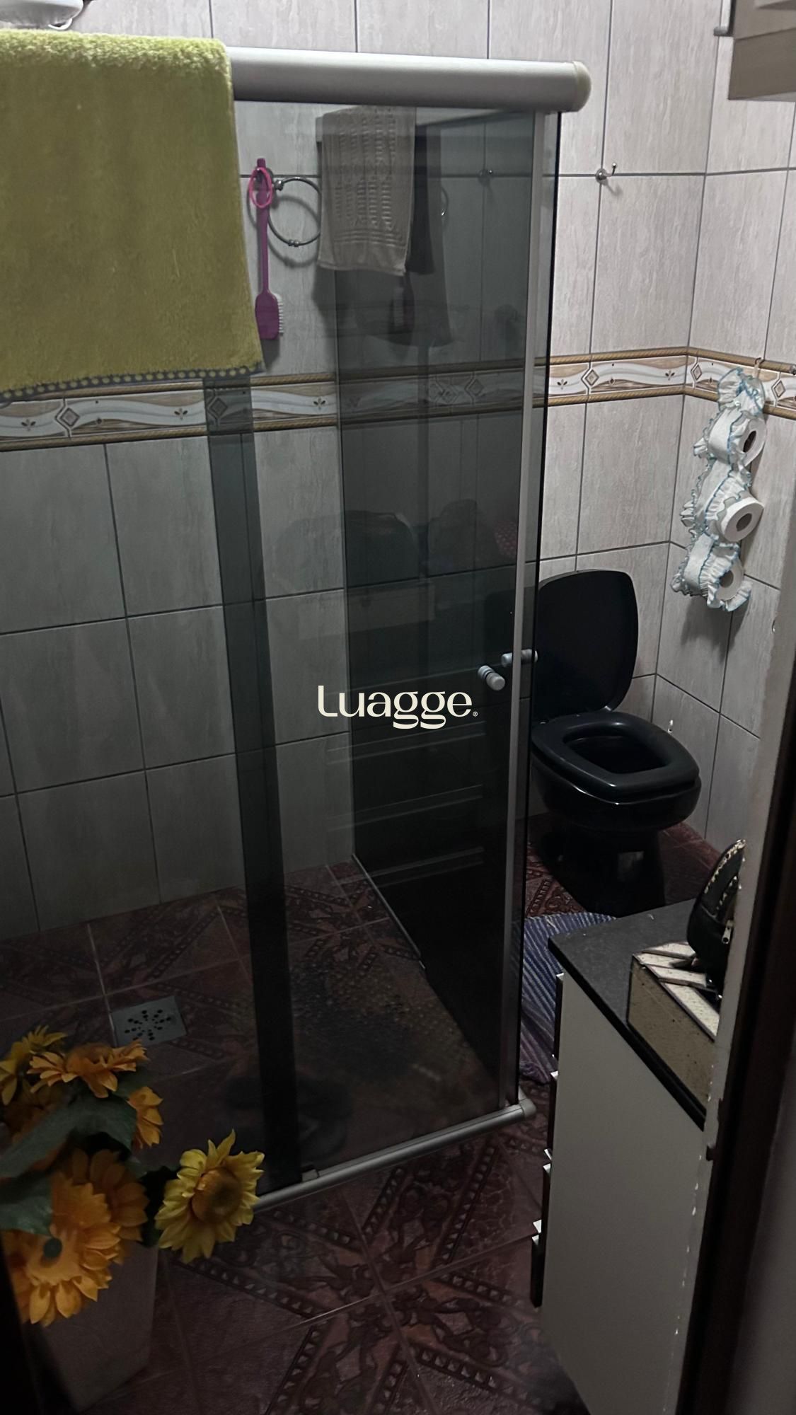 Casa à venda com 2 quartos, 250m² - Foto 4