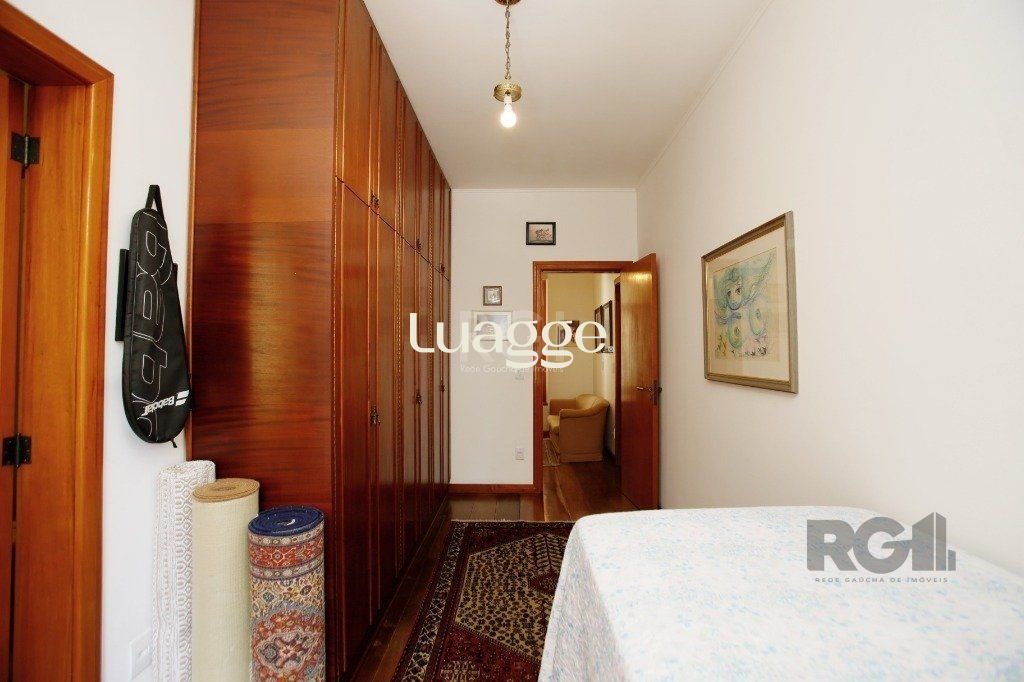 Casa à venda com 3 quartos, 241m² - Foto 37
