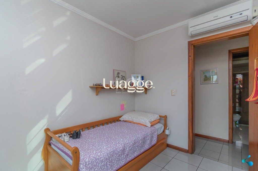 Casa à venda com 3 quartos, 274m² - Foto 21