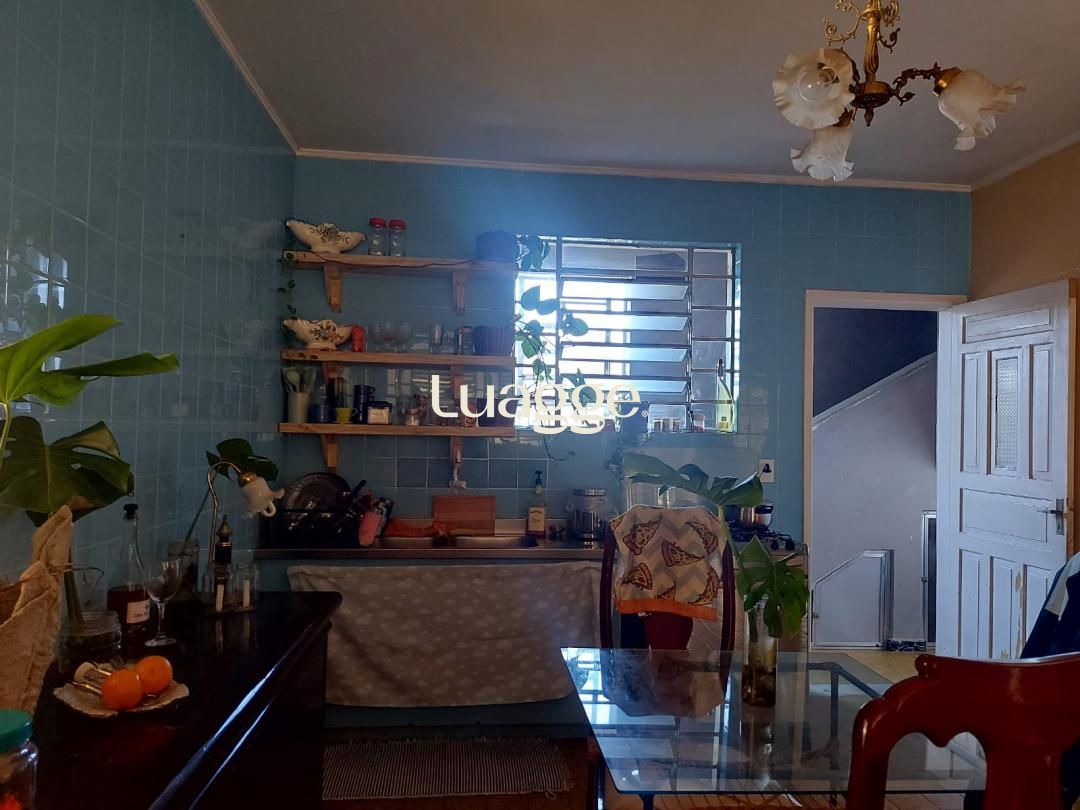 Sobrado à venda com 6 quartos, 600m² - Foto 24