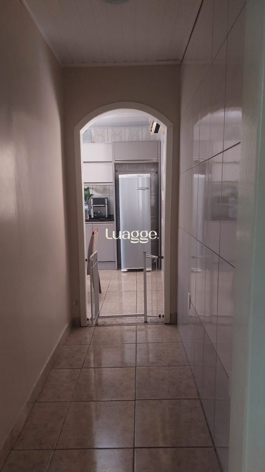 Casa à venda com 3 quartos, 362m² - Foto 4