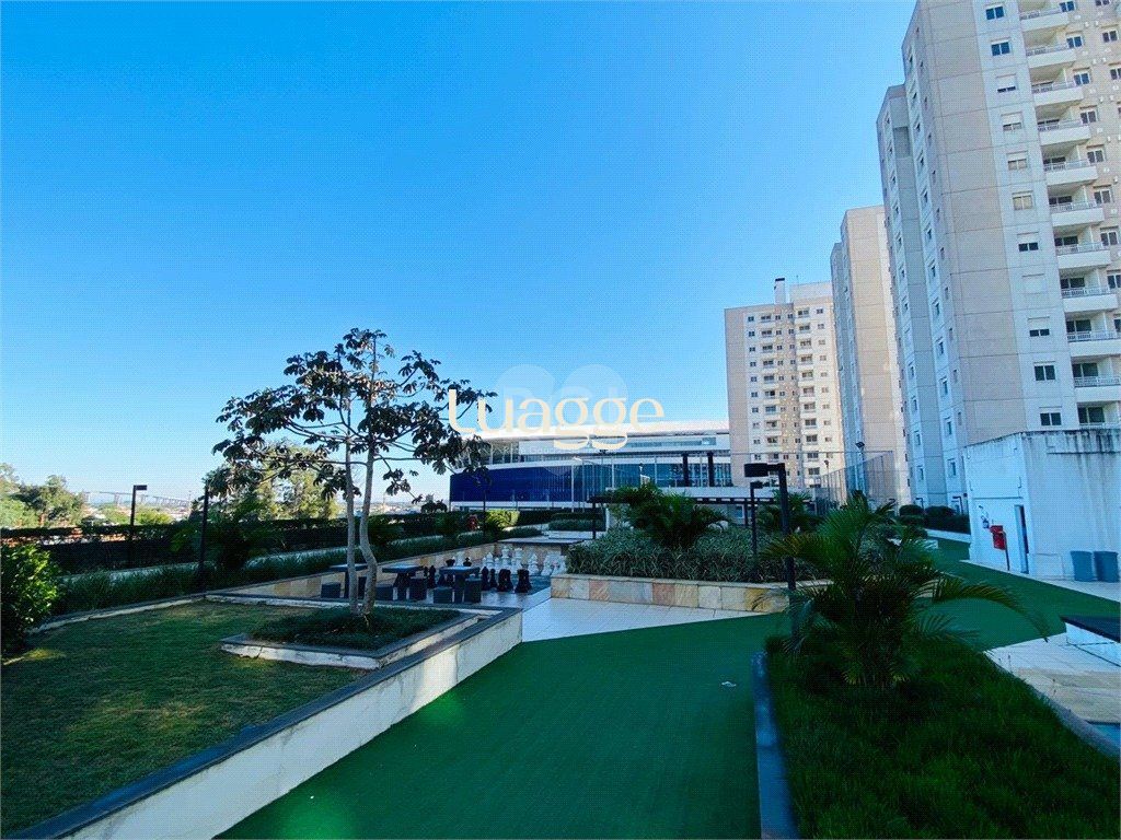 Apartamento à venda com 2 quartos, 52m² - Foto 17