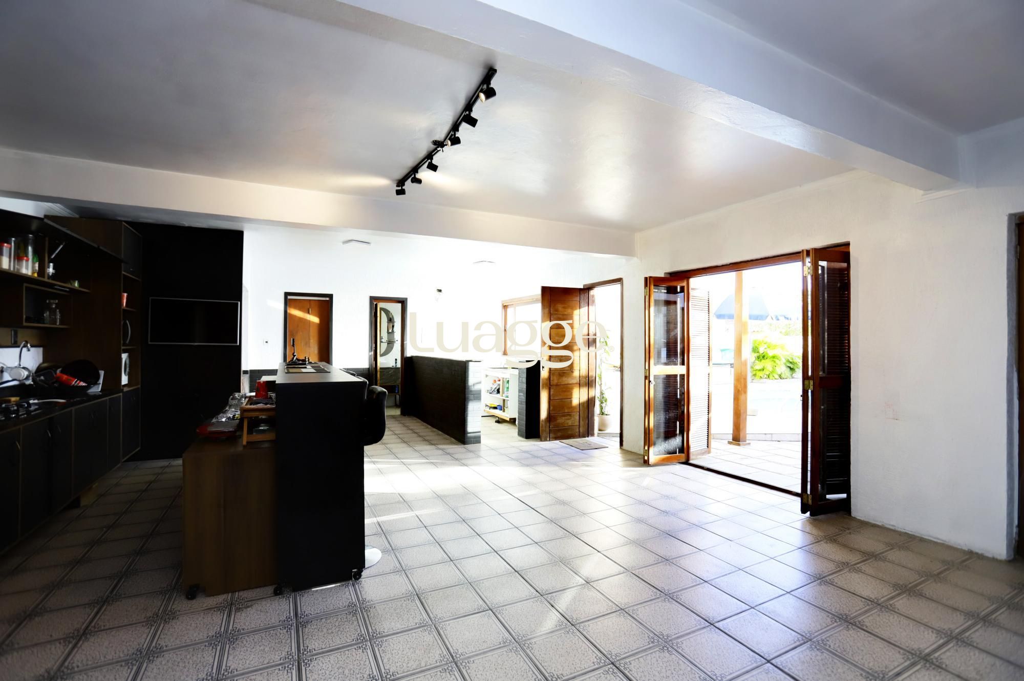 Casa à venda com 2 quartos, 273m² - Foto 17