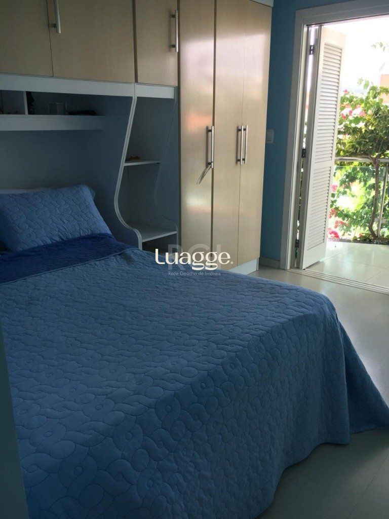 Casa à venda com 5 quartos, 243m² - Foto 23