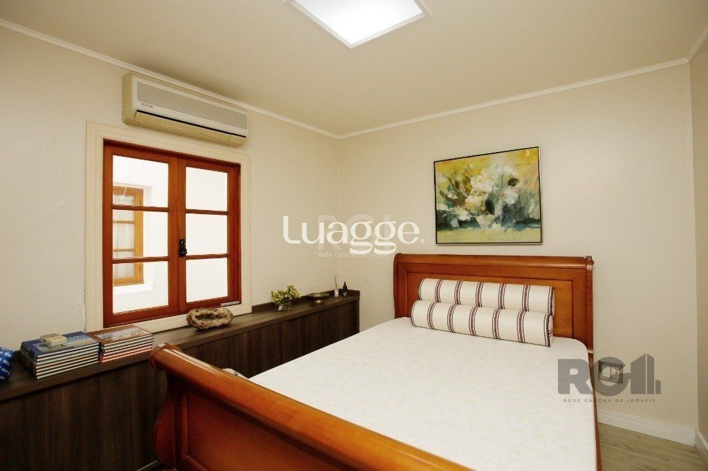 Casa à venda com 3 quartos, 241m² - Foto 22
