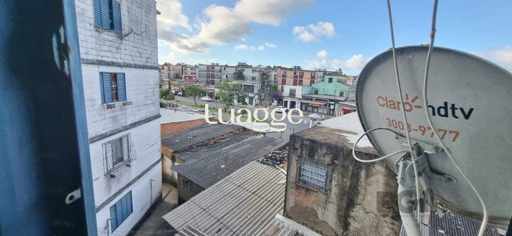 Apartamento à venda com 3 quartos, 42m² - Foto 2