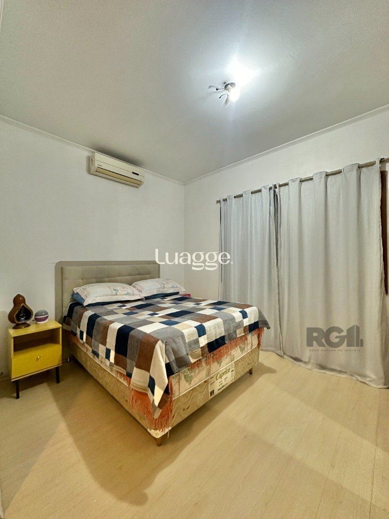 Casa à venda com 3 quartos, 289m² - Foto 11