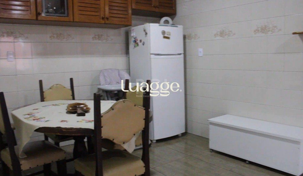 Casa à venda com 5 quartos, 301m² - Foto 5