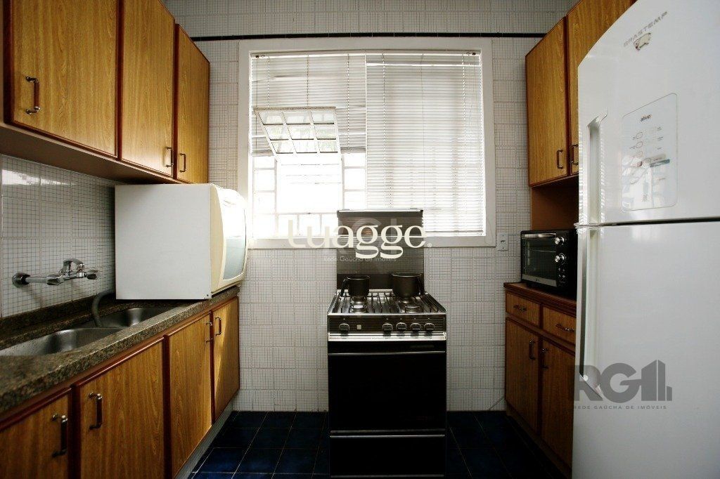 Casa à venda com 3 quartos, 241m² - Foto 47