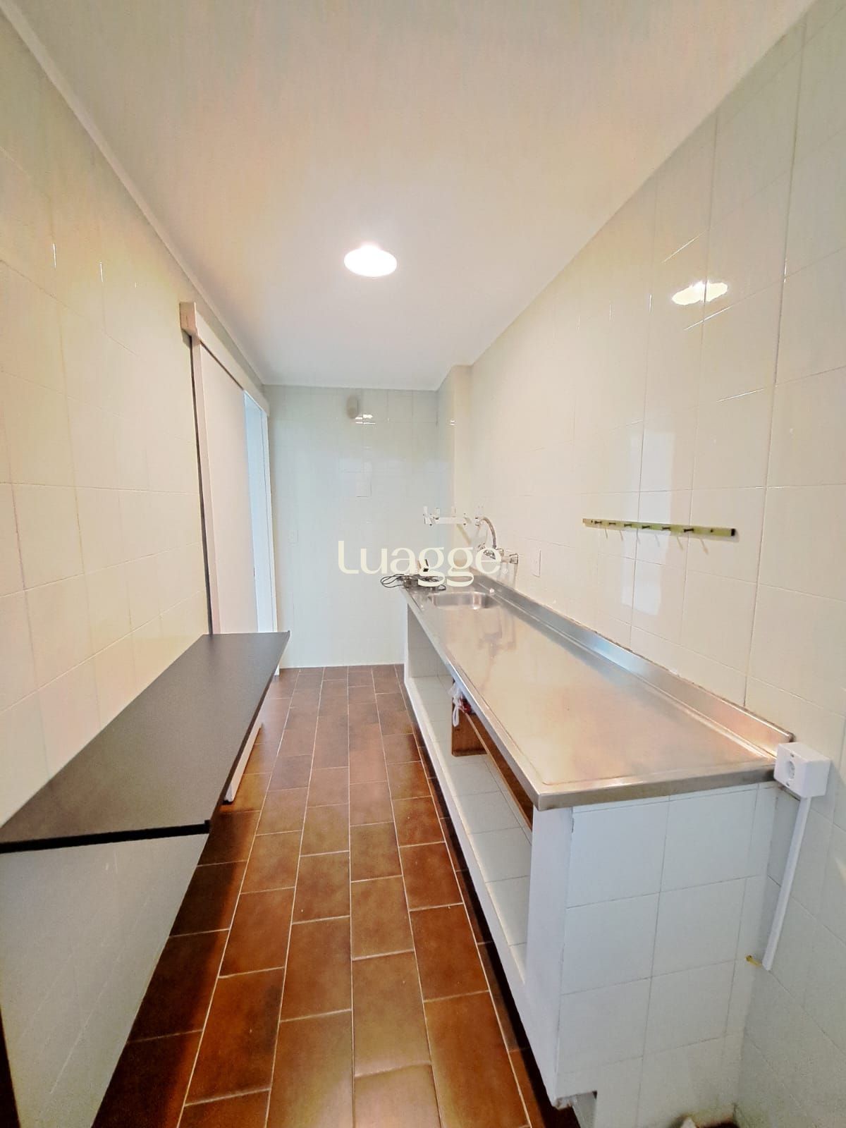 Apartamento à venda com 1 quarto, 44m² - Foto 2