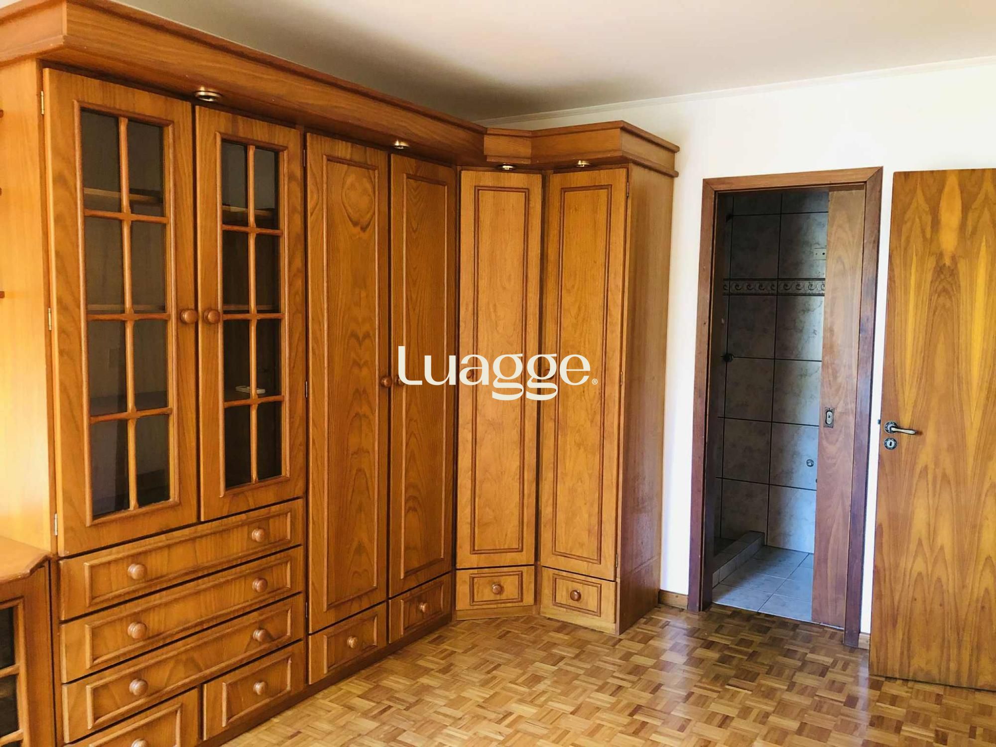 Apartamento à venda com 3 quartos, 151m² - Foto 9