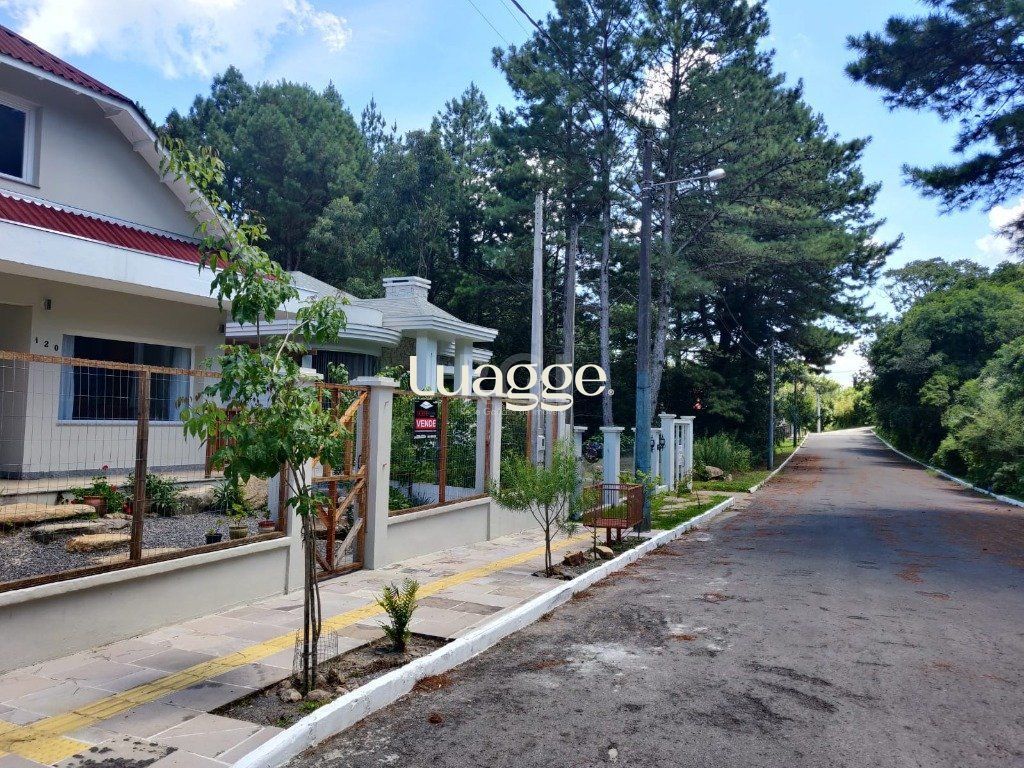 Casa à venda com 4 quartos, 303m² - Foto 3