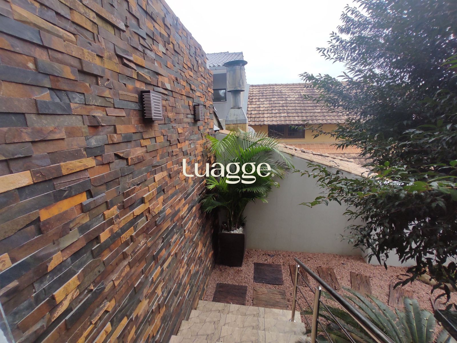 Casa à venda com 3 quartos, 226m² - Foto 6