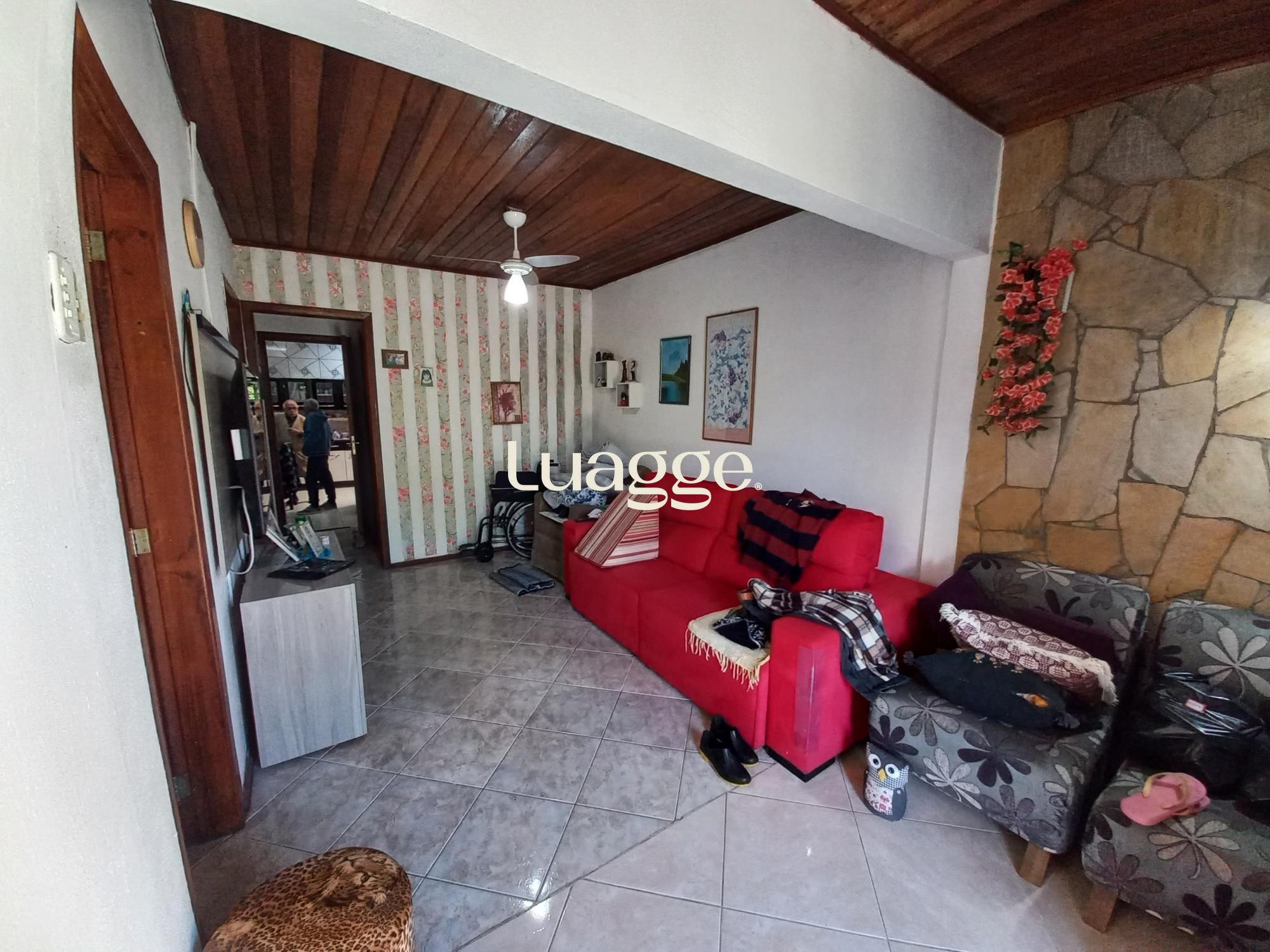 Casa à venda com 2 quartos, 124m² - Foto 2