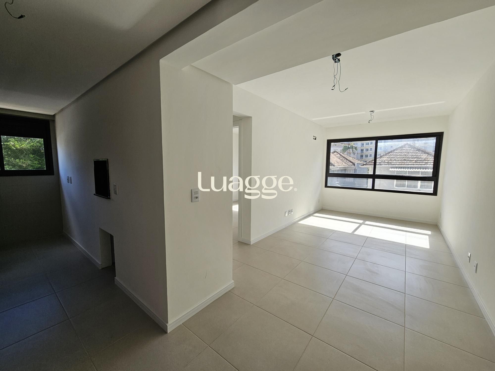 APARTAMENTO 1 DORMITÓRIO COM VAGA CHURRASQUEIRA E ELEVADOR BAIRRO SANTA CECÍLIA