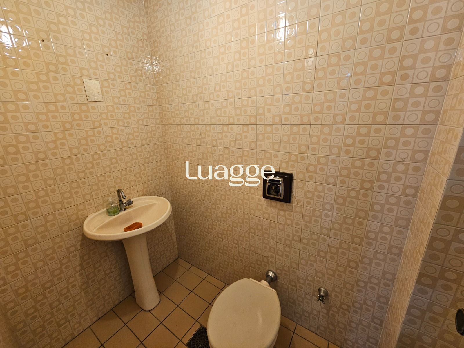 Sala Comercial, 1 sala, à venda, 54 m², Moinhos de Vento - Porto Alegre — foto 4
