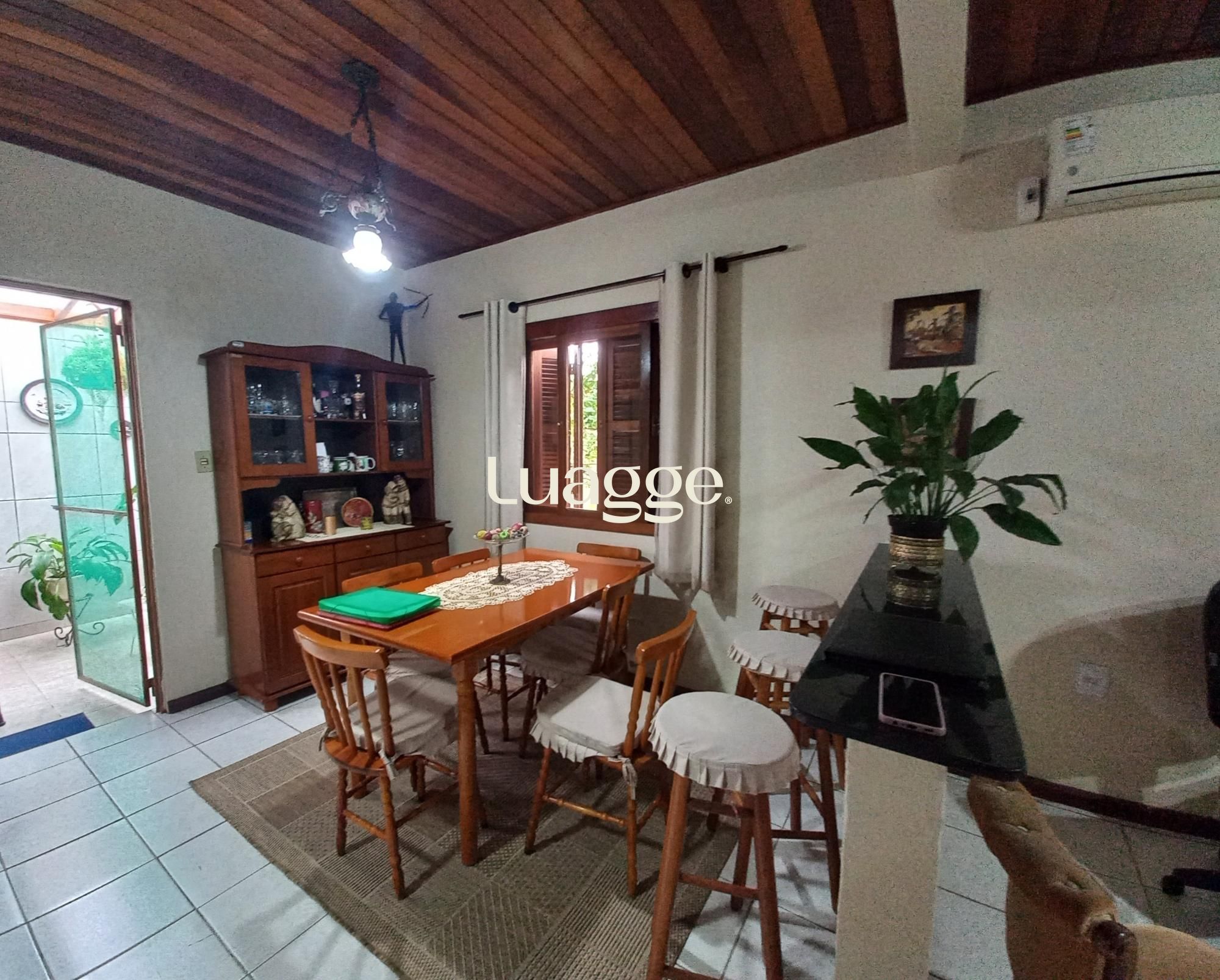 Casa de Condomínio à venda com 3 quartos, 137m² - Foto 3