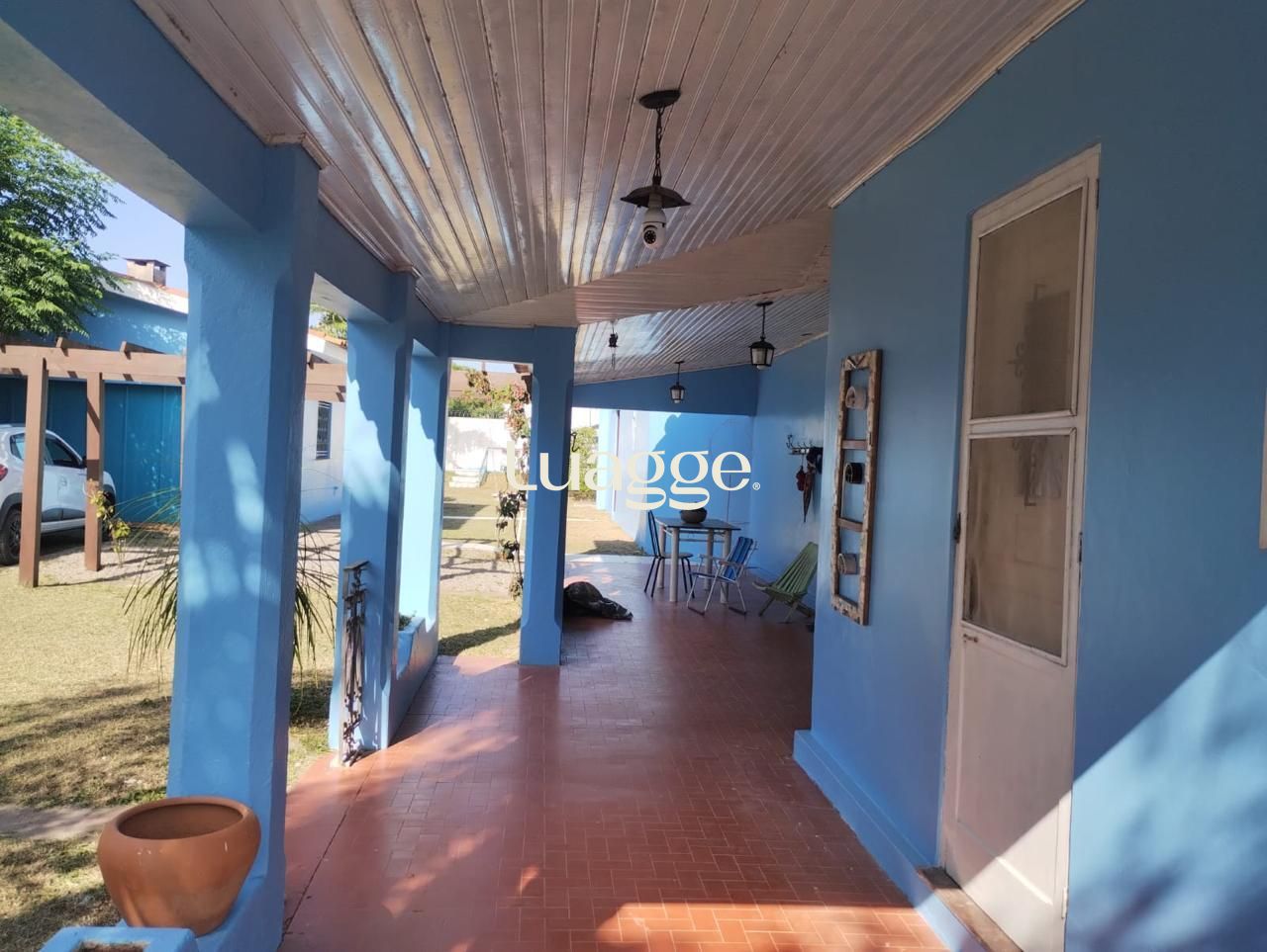 Casa à venda com 3 quartos, 242m² - Foto 4
