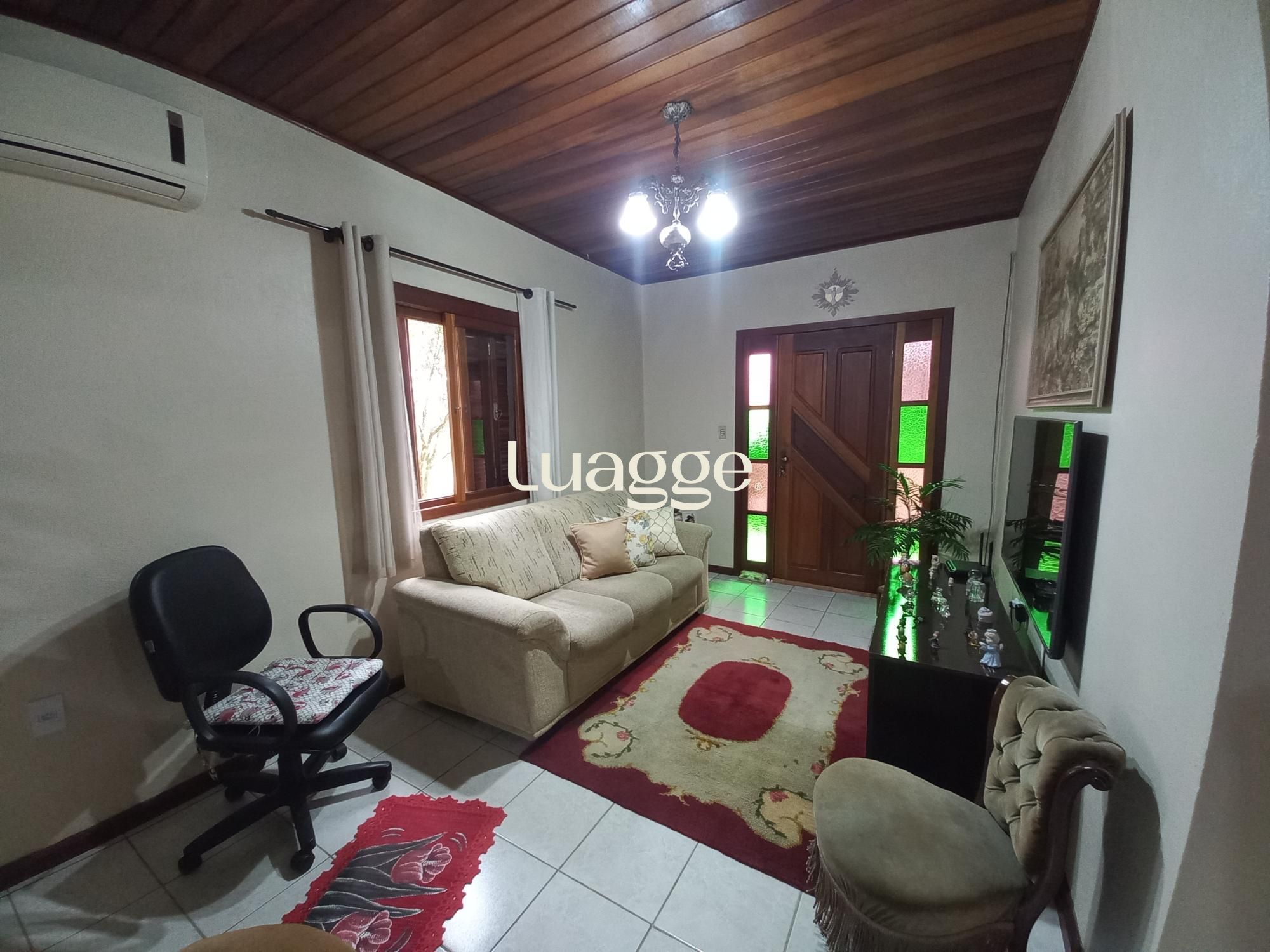 Casa de Condomínio à venda com 3 quartos, 137m² - Foto 2