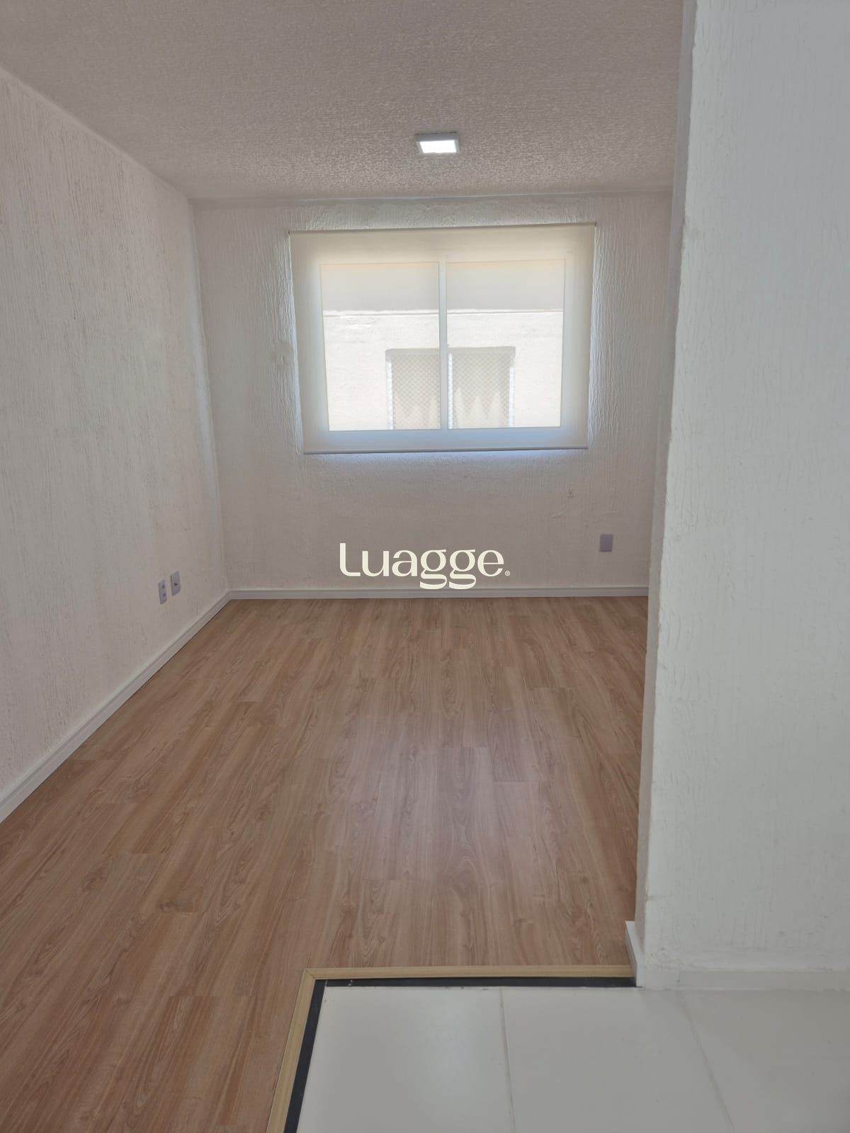 Apartamento 02 dormitórios no Condomínio Jardim Boulevard  em Porto Alegre