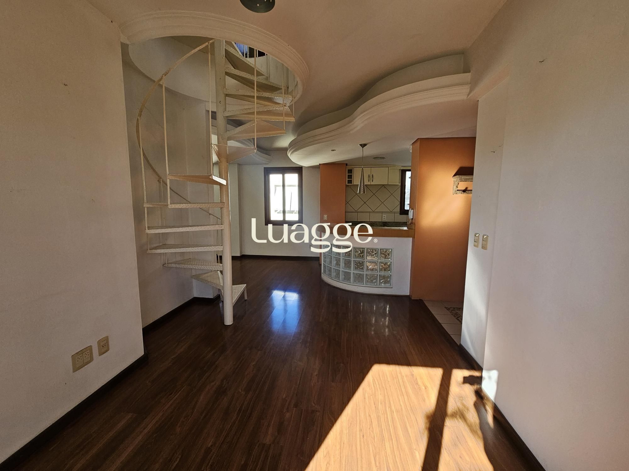 Cobertura à venda com 3 quartos, 160m² - Foto 4