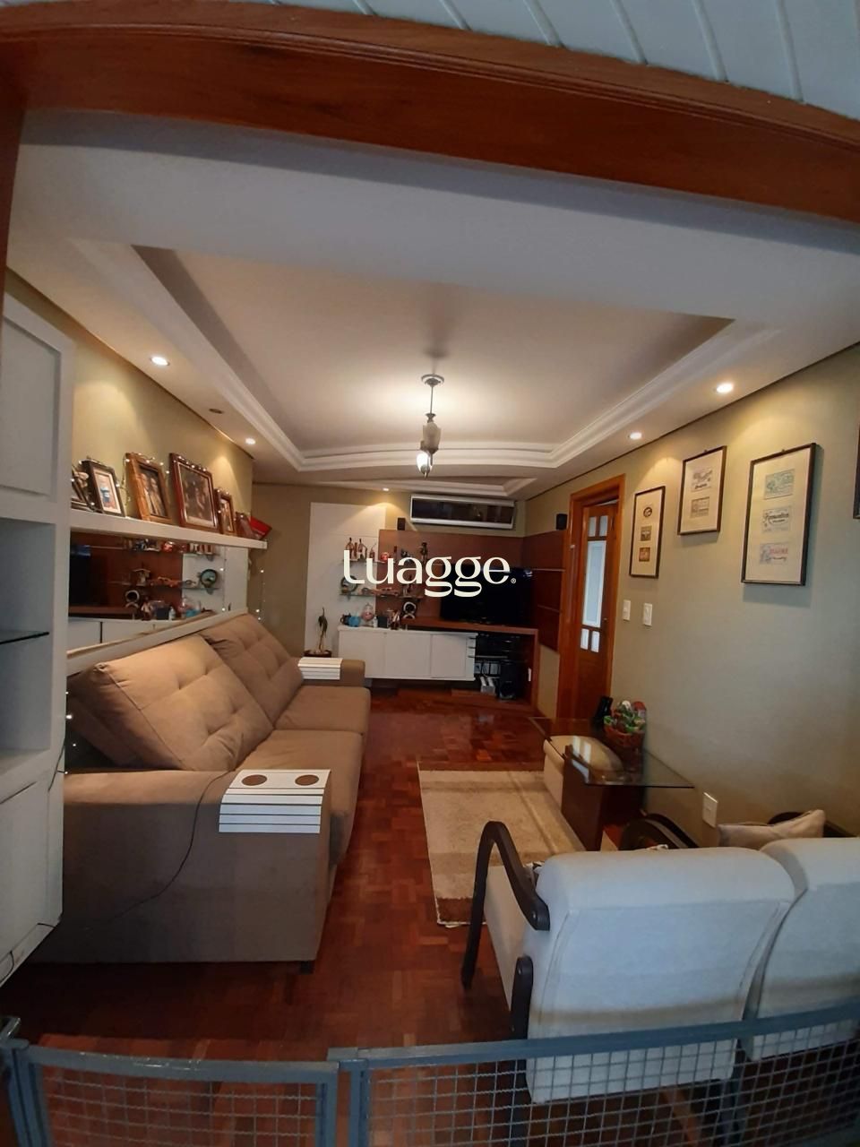 Apartamento à venda com 2 quartos, 75m² - Foto 1