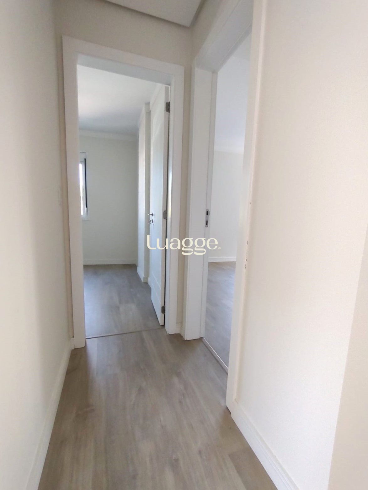 Apartamento à venda com 2 quartos, 69m² - Foto 21