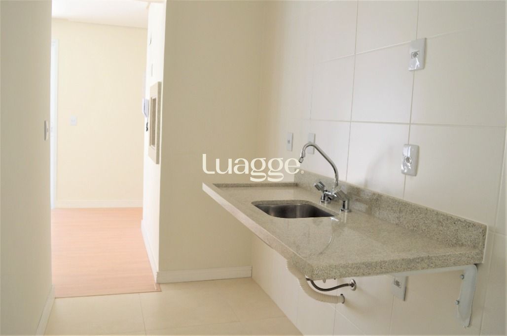 Apartamento à venda com 2 quartos, 95m² - Foto 3