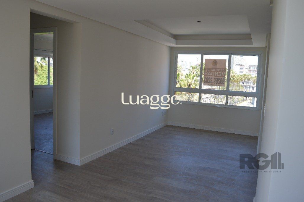Apartamento à venda com 2 quartos, 69m² - Foto 4