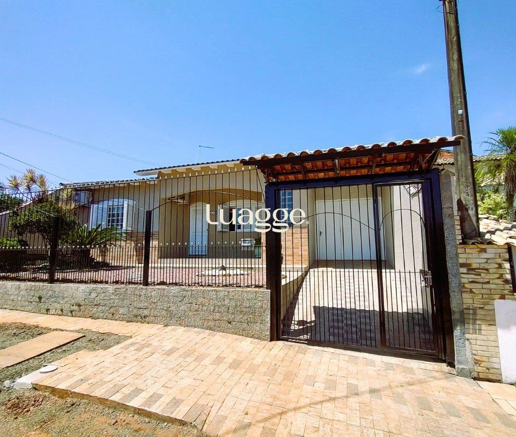 Casa à venda com 3 quartos, 144m² - Foto 2