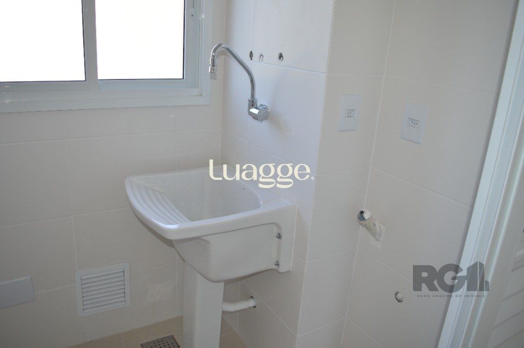 Apartamento à venda com 2 quartos, 69m² - Foto 27