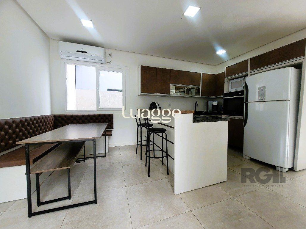 Casa de Condomínio à venda com 3 quartos, 220m² - Foto 21
