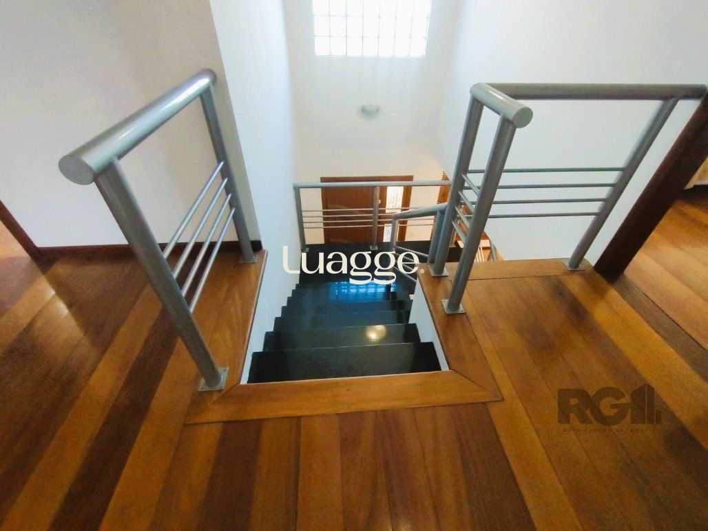 Casa à venda com 3 quartos, 277m² - Foto 37