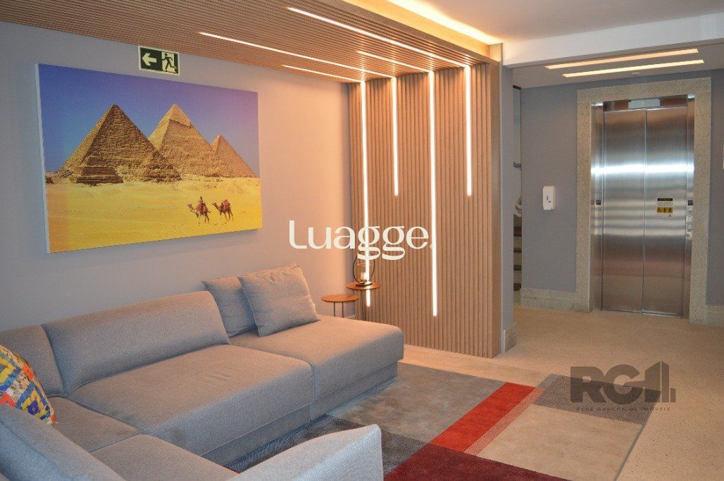 Apartamento à venda com 2 quartos, 69m² - Foto 1