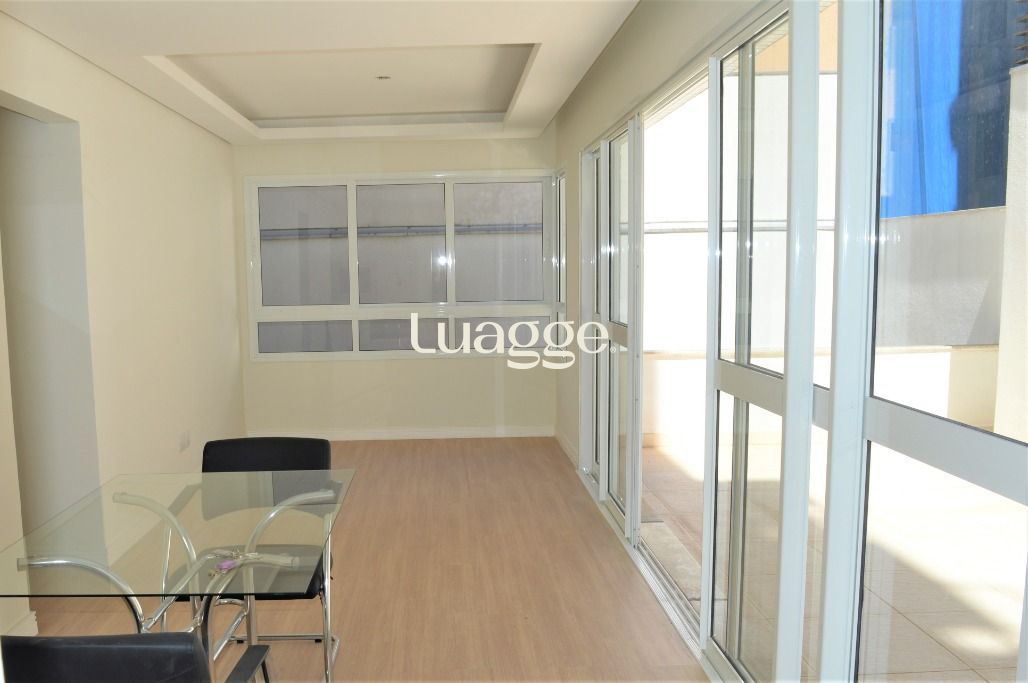 Apartamento à venda com 2 quartos, 95m² - Foto 7