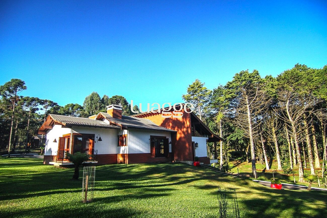 Casa à venda com 3 quartos, 234m² - Foto 4