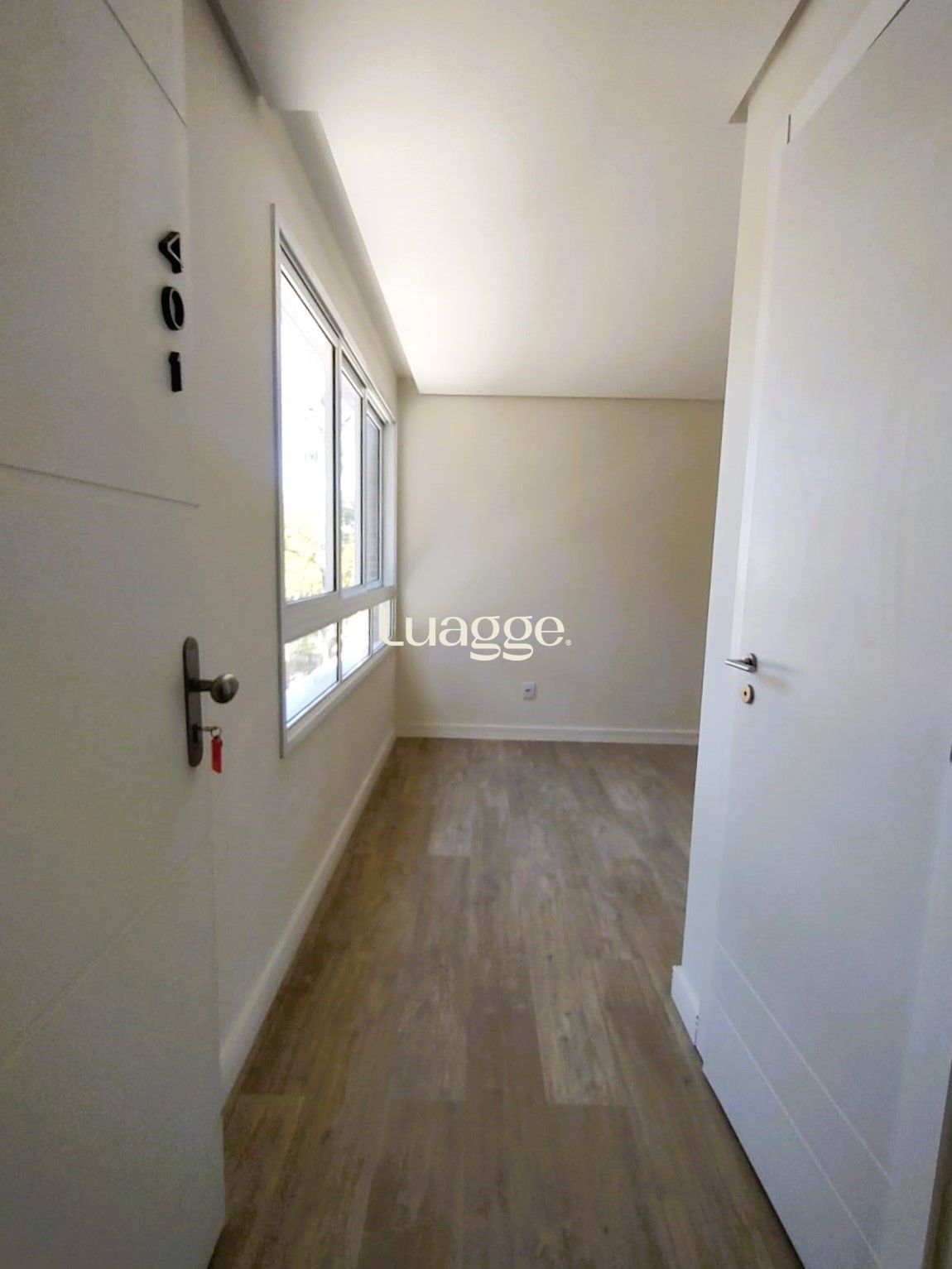 Apartamento à venda com 2 quartos, 69m² - Foto 8
