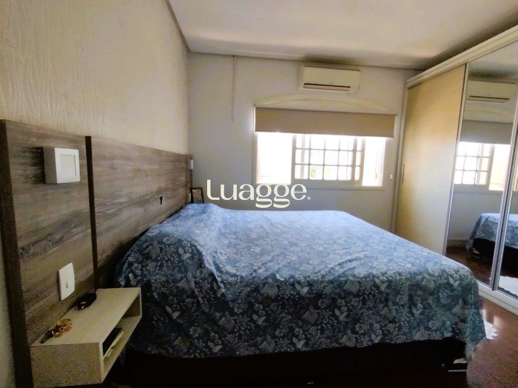 Casa à venda com 3 quartos, 144m² - Foto 32
