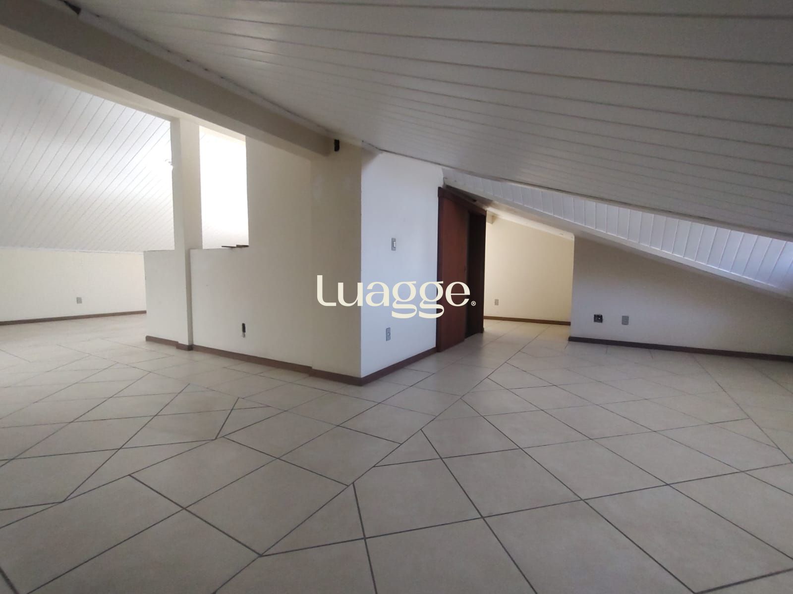 Casa, 4 quartos, 200 m² - Foto 46