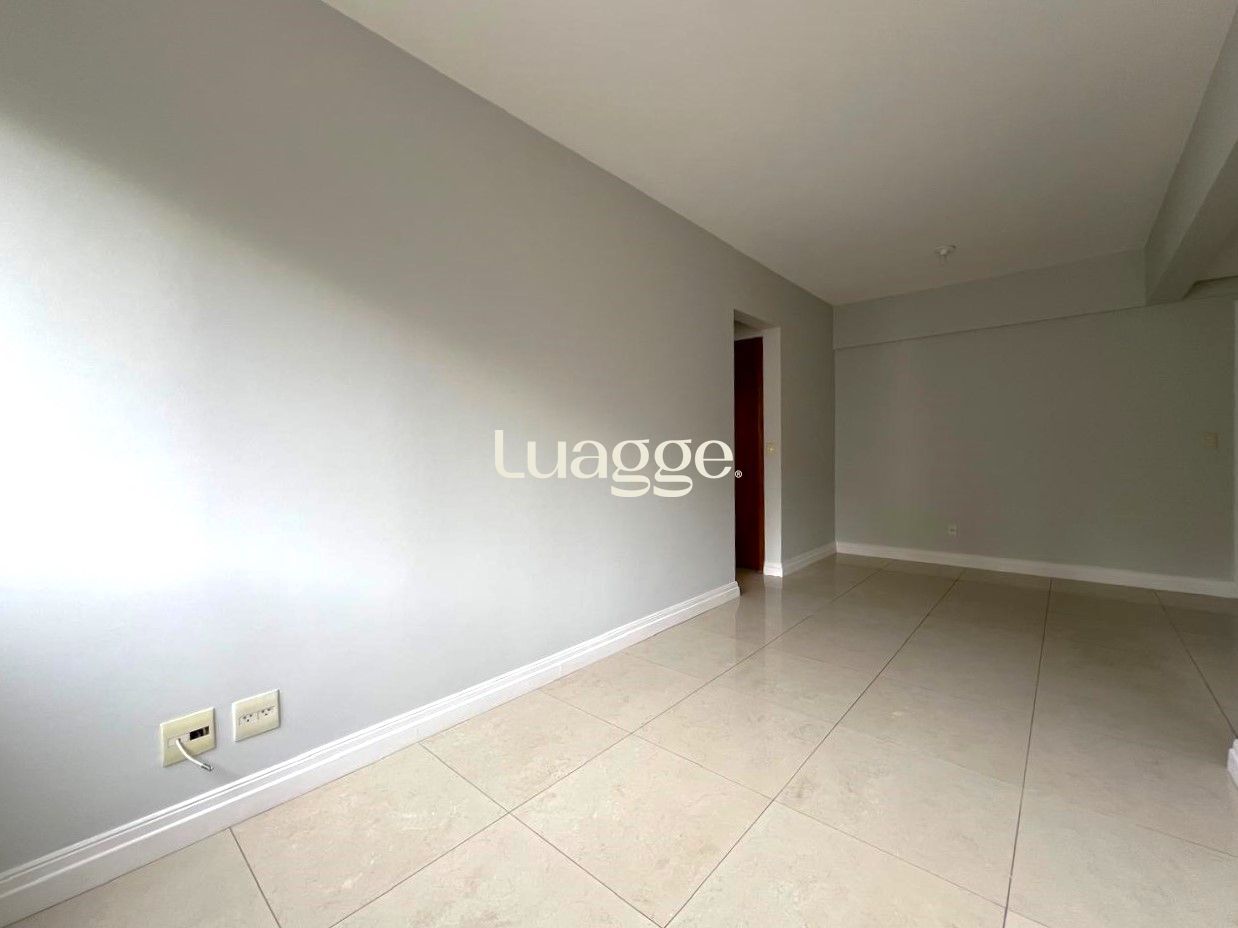 Apartamento à venda com 1 quarto, 43m² - Foto 11