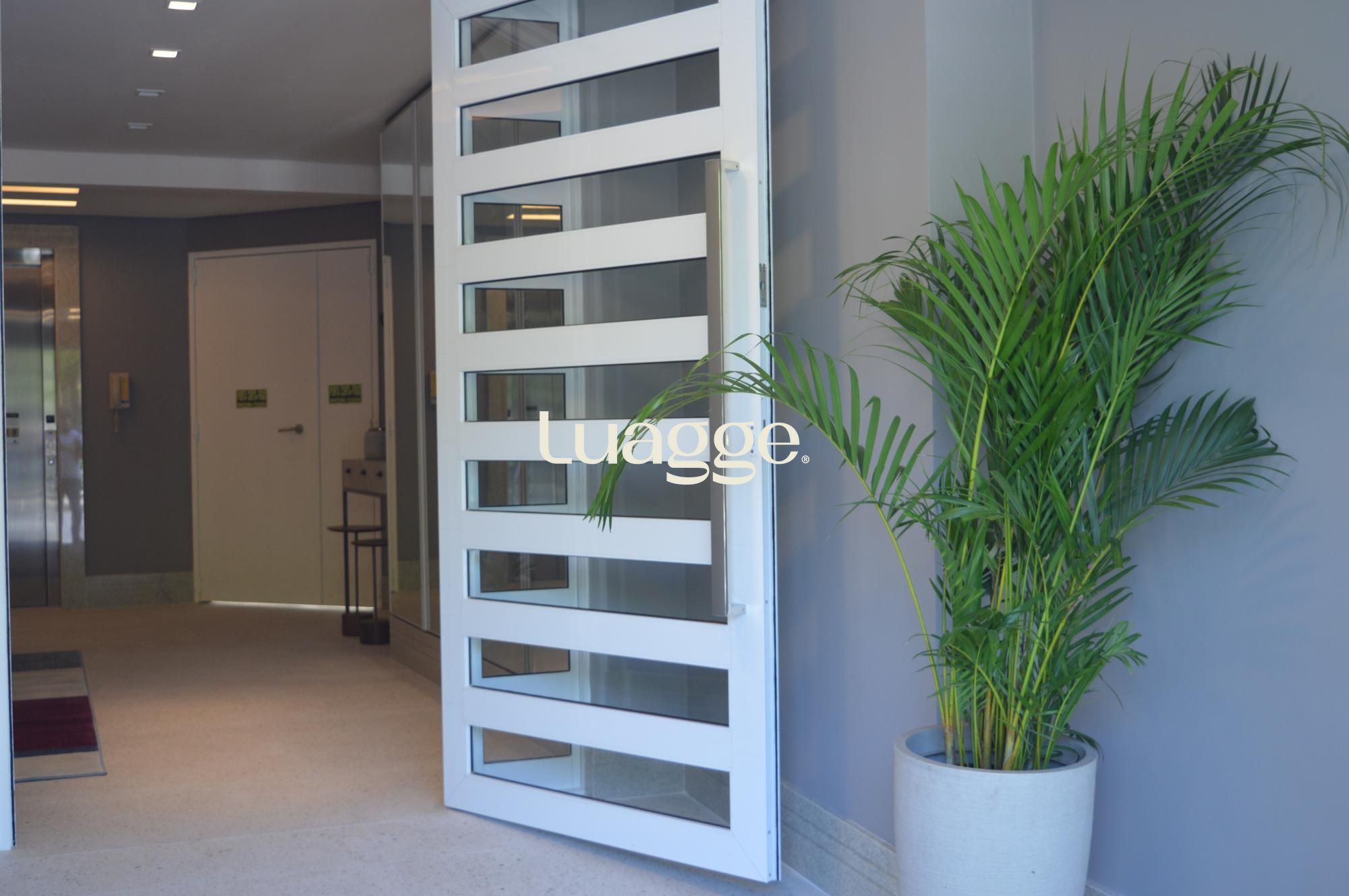 Apartamento à venda com 2 quartos, 69m² - Foto 2