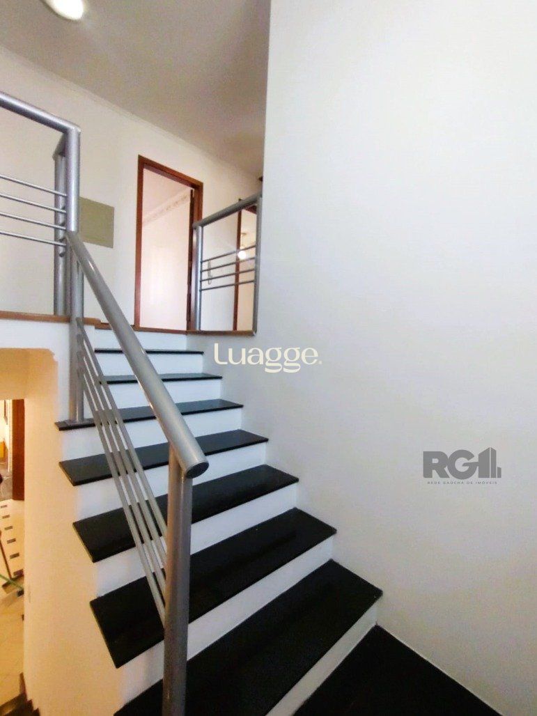 Casa à venda com 3 quartos, 277m² - Foto 35