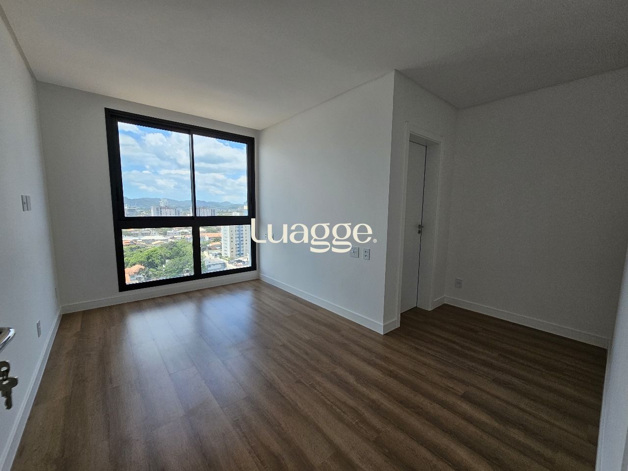 Apartamento à venda com 3 quartos, 137m² - Foto 37