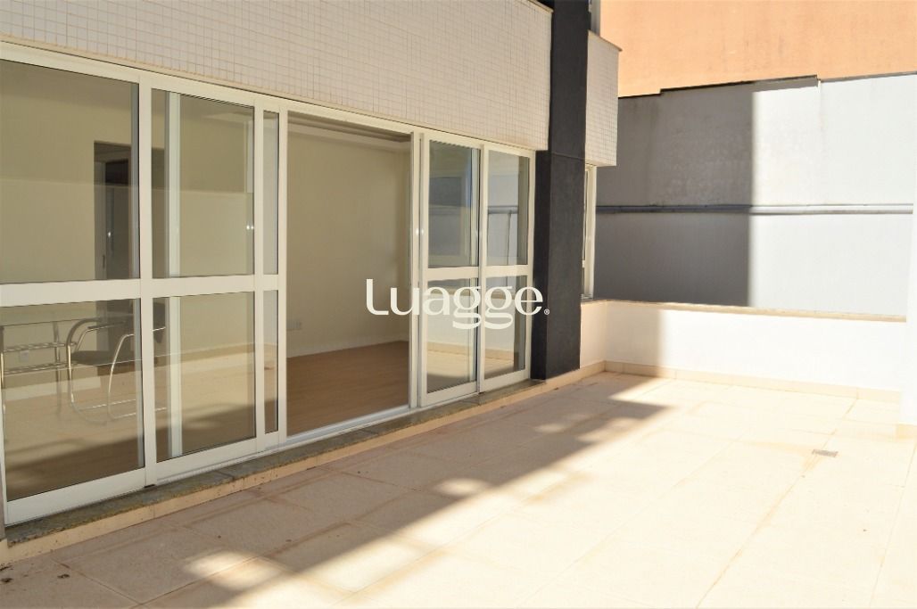 Apartamento à venda com 2 quartos, 95m² - Foto 11