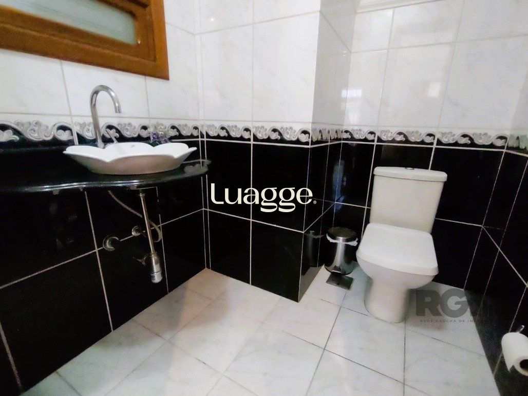 Casa à venda com 3 quartos, 277m² - Foto 20